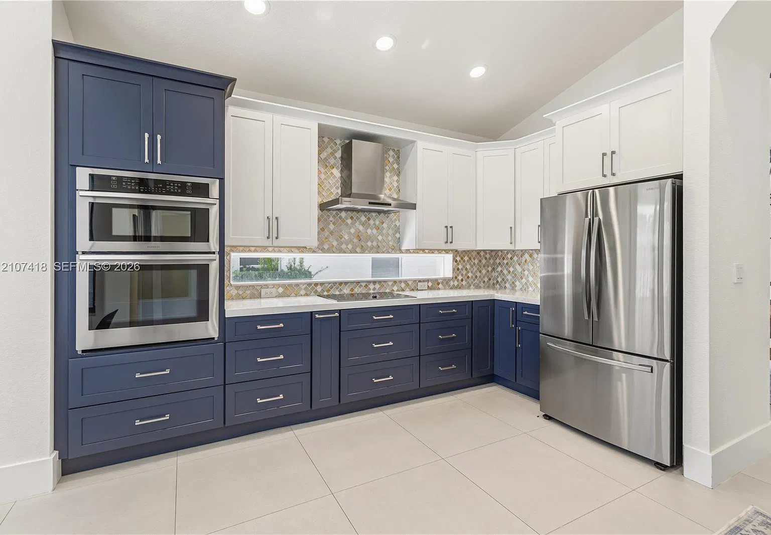 4 bed, 3.0 bath, 2741 sqft, $9,000 — Photo 3