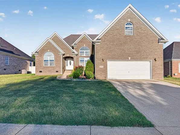 2712 Ashgate Dr, Bowling Green, KY 42104