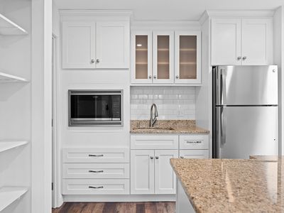 35 Desmoines Rd APT 310, Quincy, MA, 02169