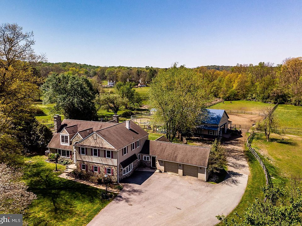 2056 Pony Trail Dr, Newtown Square, PA 19073 Zillow