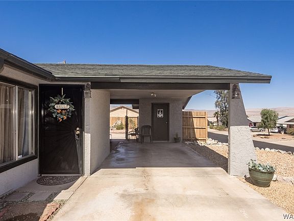 3rd image of 3613 Gloria Avenue