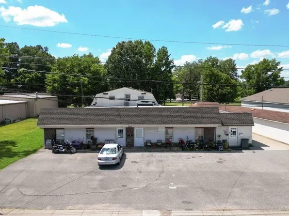 318 Main St, Benton, KY 42025