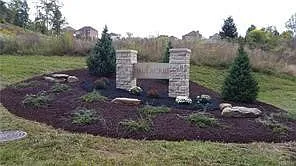 112 Fair Acres Dr photo 1