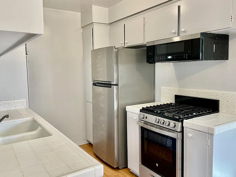 2827 S Corning St #2 — Photo 5