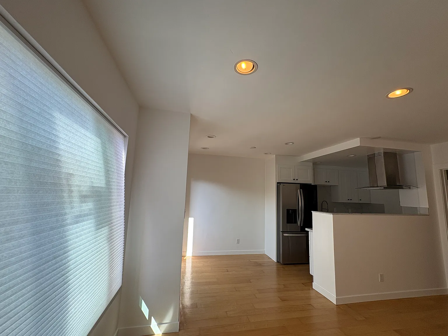 1950 Cloverfield Blvd — Photo 3