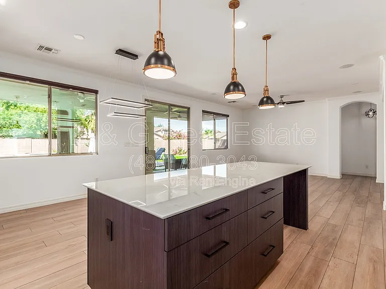 622 W San Carlos Way — Photo 11