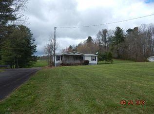 189 Rabbits Run, Woodlawn, VA 24381
