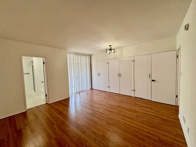 337 S Elm Dr #4 — Photo 29