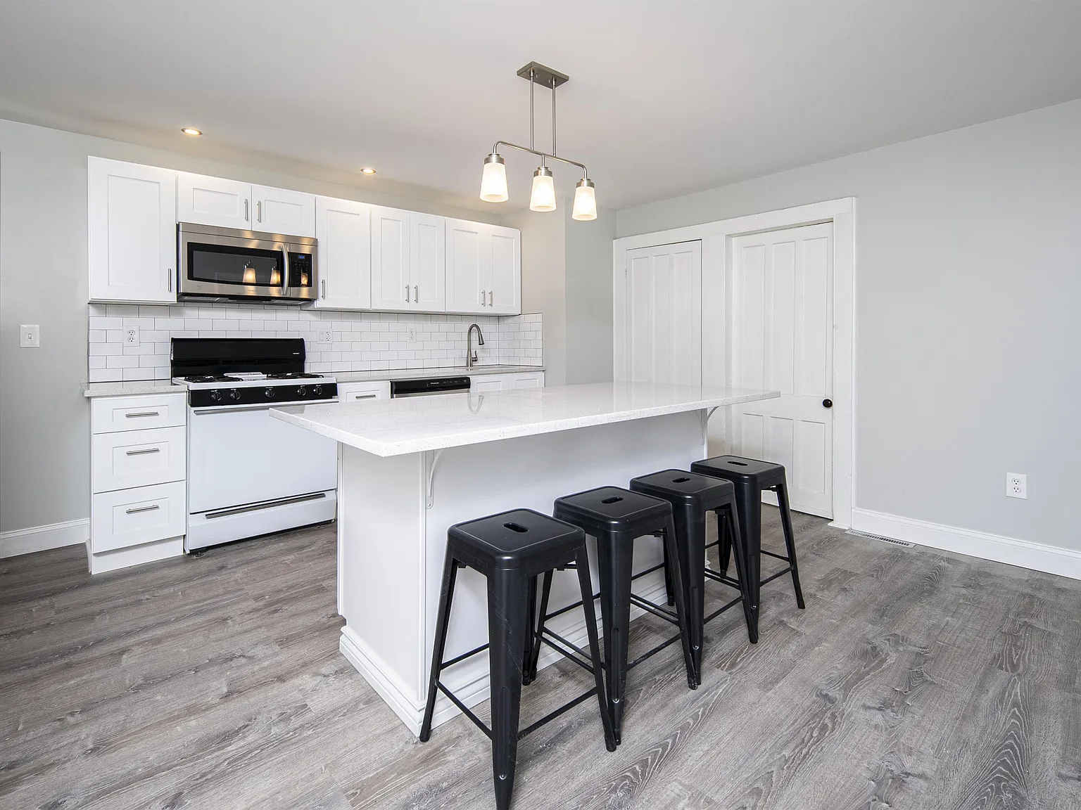 88 14th Street - Unit 1 — Photo 4