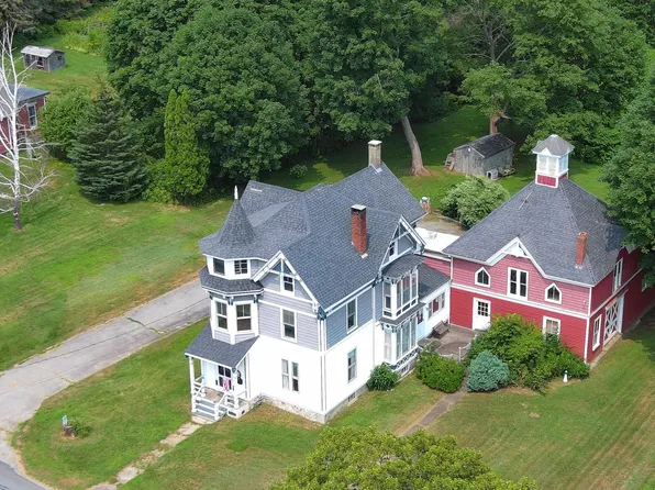 147 Talbot Avenue, Rockland, ME 04841