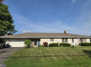 35 Trail Rd N, Elizabethtown, PA 17022