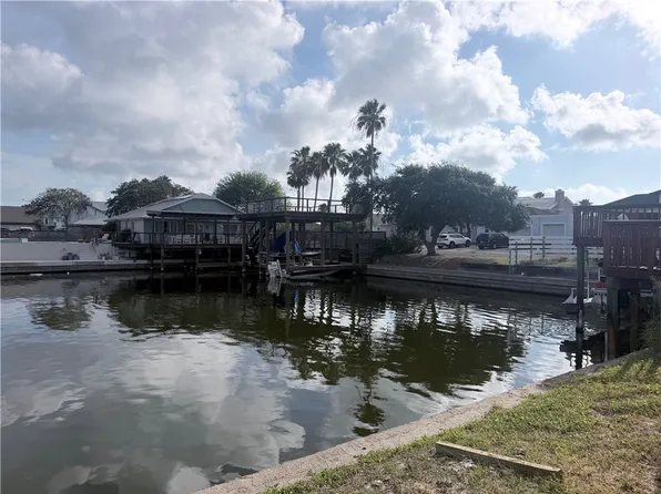 15305 Cartagena Ct, Corpus Christi, TX 78418