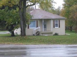 37076 N Green Bay Rd, Beach Park, IL 60087