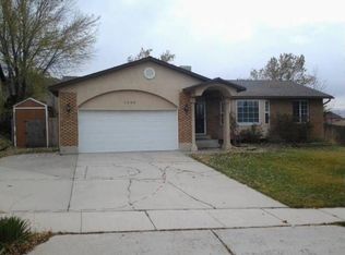 1090 E Colima Dr, Sandy, UT 84094