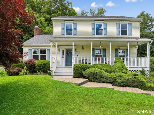 6 McNulty Drive, New Milford, CT 06776