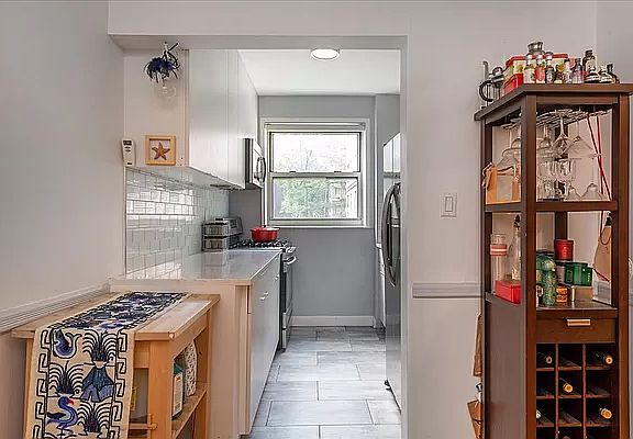 4th image of 6861 Yellowstone Blvd APT 318