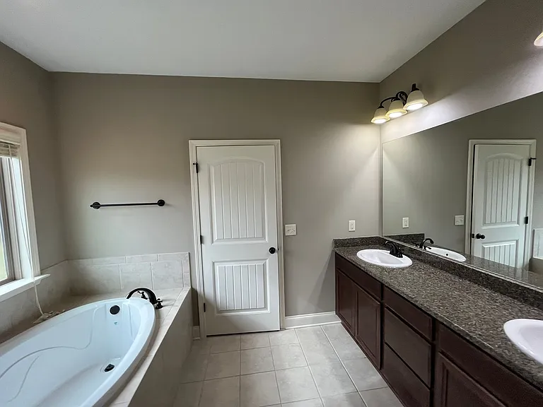 6841 Wren Creek Dr — Photo 6