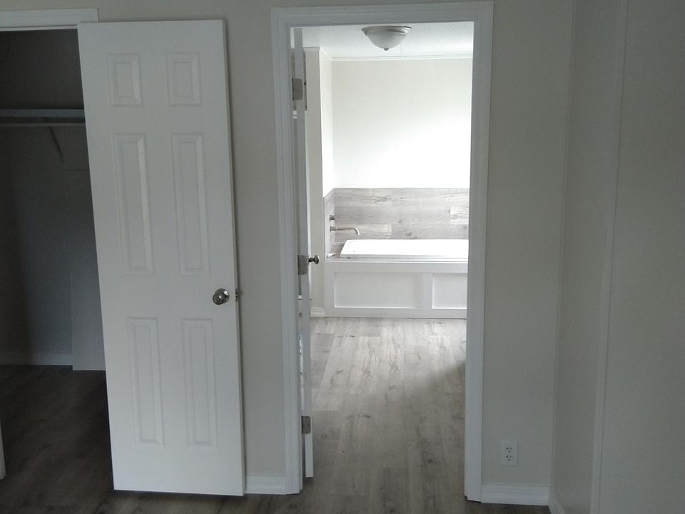 1st image of 1781 Payne Ln