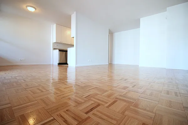 Rented by Corcoran | media 17