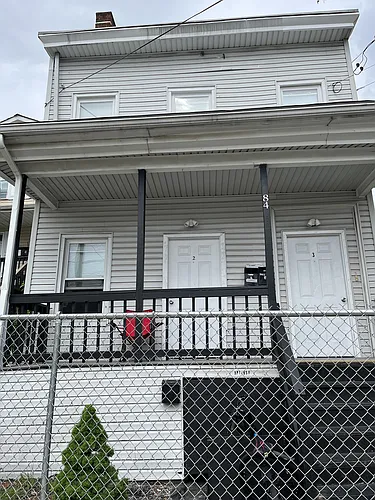84 E Main St #3 Photo 1