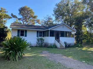 29 Charlie Holmes Ln, Saint Helena Island, SC 29920