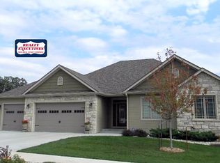 928 Brierwood Dr, Manhattan, KS 66502