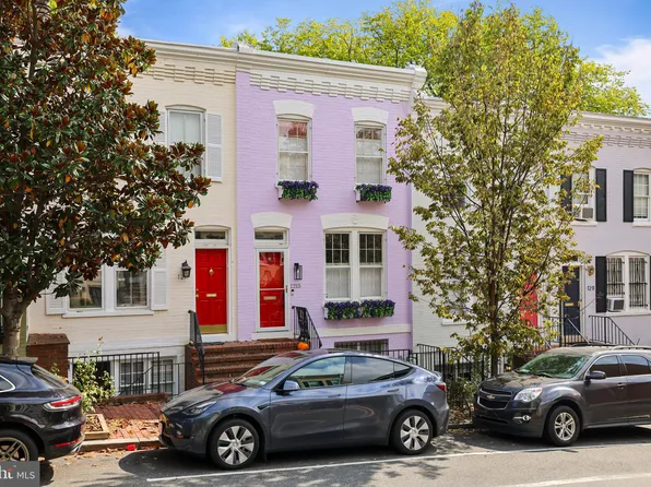 1215 33rd St NW, Washington, DC 20007