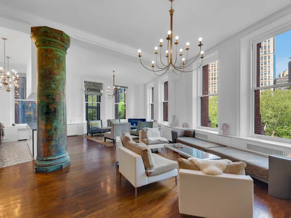 145 Nassau Street image 1 of 18
