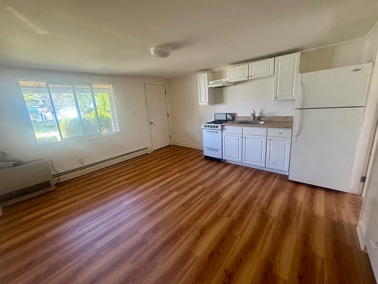 2667 Cranberry Hwy #4 — Photo 5