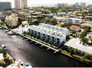 2741 NE 1st St, Pompano Beach, FL 33062