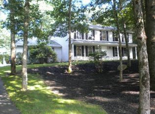 3 Doe Run, Manorville, NY 11949