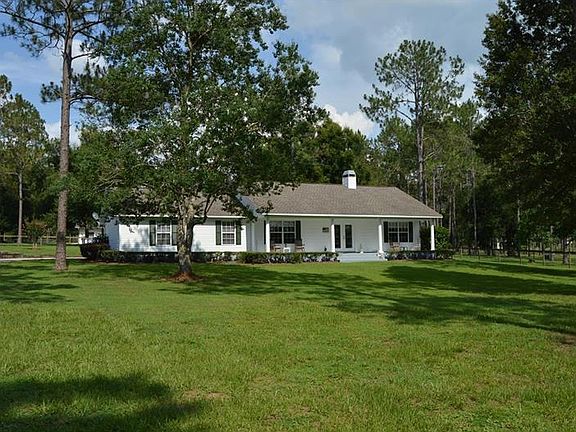 3rd image of 17622 Pine Knoll Dr
