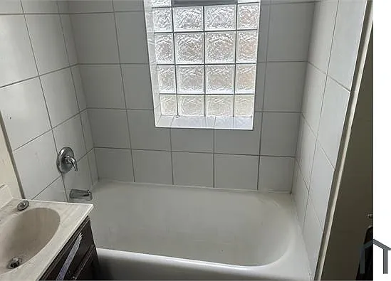 1 bed, 775 sqft, $900 — Photo 2