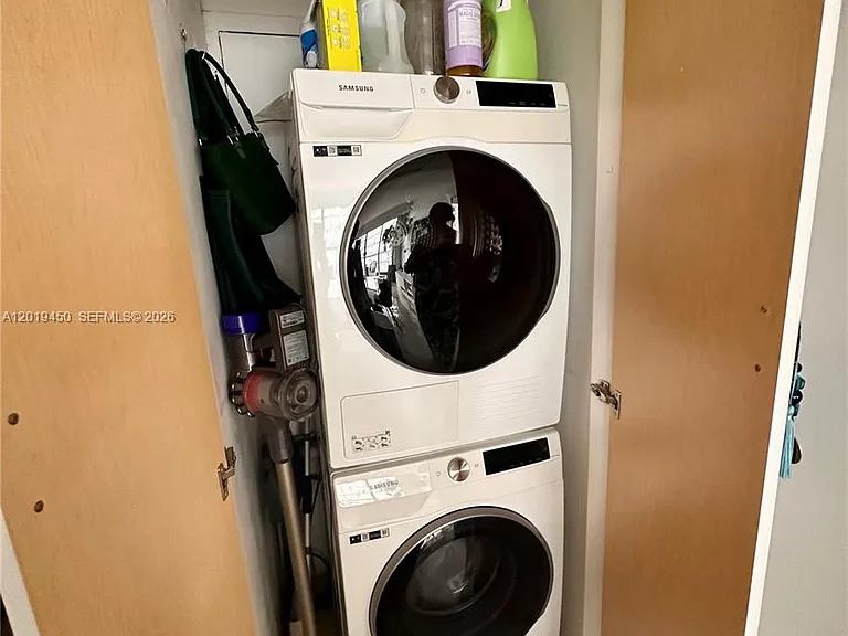 2451 Brickell Ave #10C — Photo 9