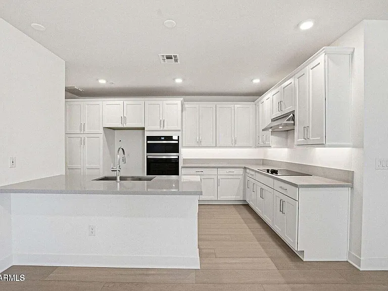 2121 W Sonoran Desert Dr #123 — Photo 16