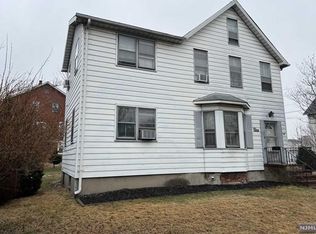 715 Marin Ave, Lyndhurst, NJ 07071