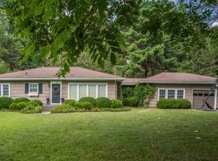 1122 Maxwell Hill Rd, Beckley, WV 25801