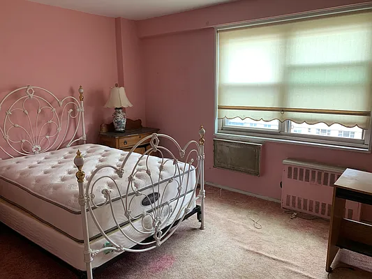 Sold by Azbel Real Estate, Inc. | media 8