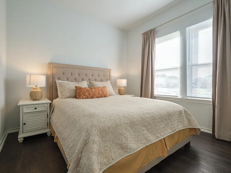 Guestroom #1