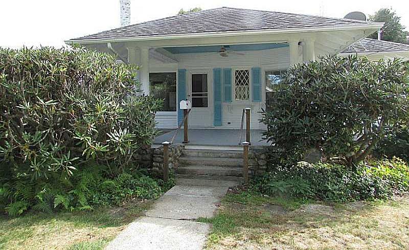 1st image of 90 Highland Ave