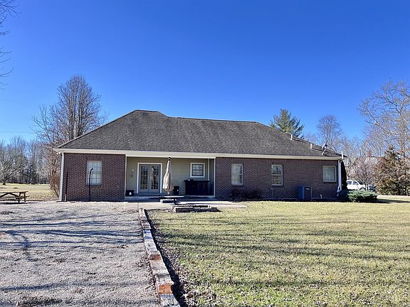 2nd image of 6476 Cedar Ln
