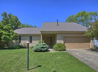 2305 Sumac Ct N, Champaign, IL 61821