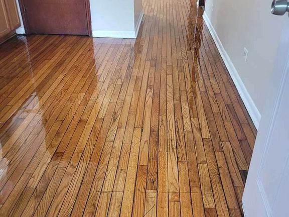 4th image of 5163 S Michigan Ave #2R