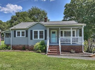 1102 N Main St, Mount Holly, NC 28120