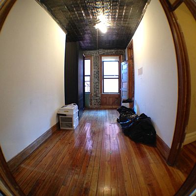 3rd image of 177 Mulberry St APT 18