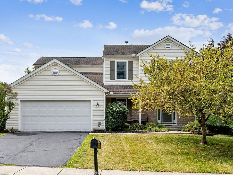 1st image of 2459 Crestview Woods Ct
