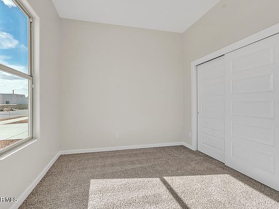 5th image of 13385 Carterton Ave