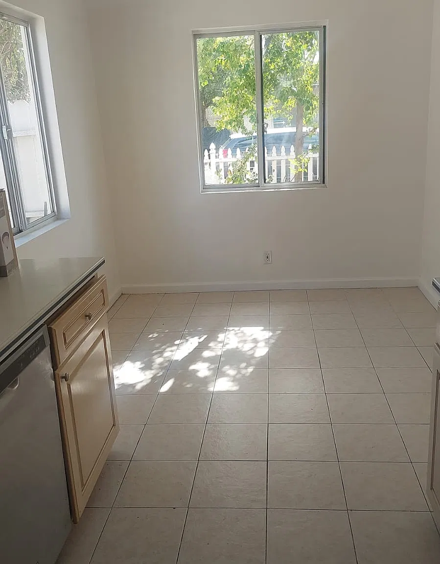 3 bed, 1559 sqft, $3,900 — Photo 4