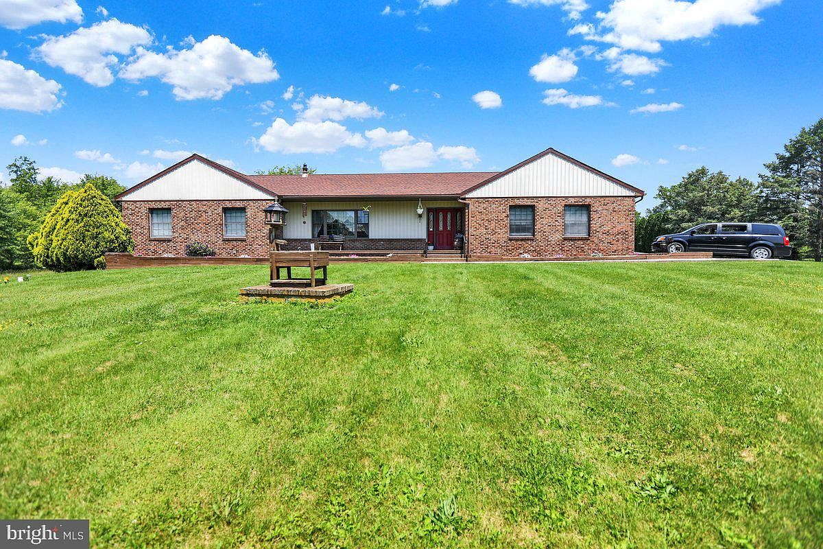 SOLD❗️ 6877 Old Route 22, Bethel, PA 19507 | Zillow