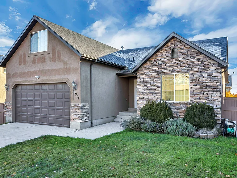 6924 N Chippewa Dr — Photo 19